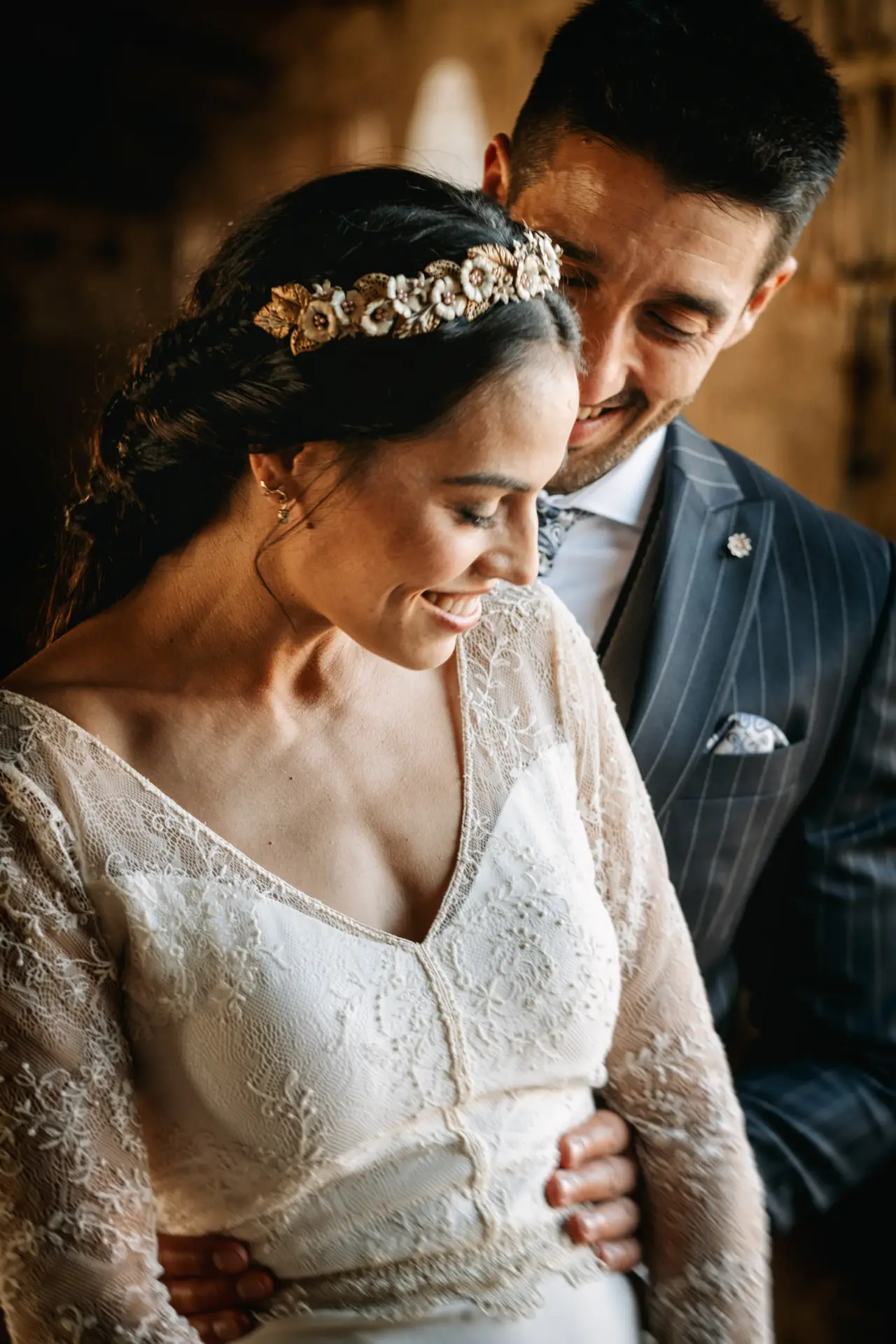 Retrato de los novios en el granero de Finca La Albuera